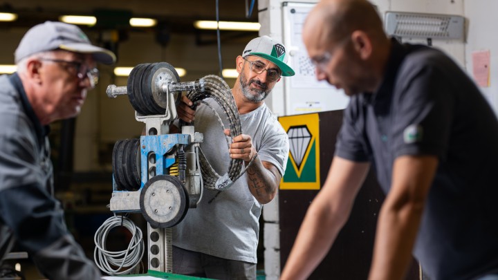 web 05 20240822 frutiger diamantbohr davidschweizer